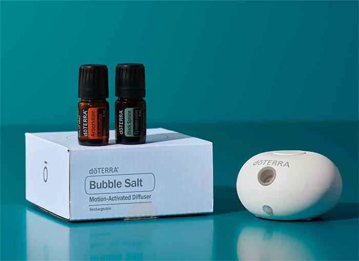 Bubble Salt Diffuser + Arborvitae 5 mL & Black Spruce 5 mL